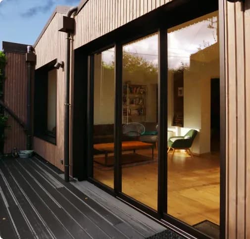 Maison avec menuiseries de qualité FARS
